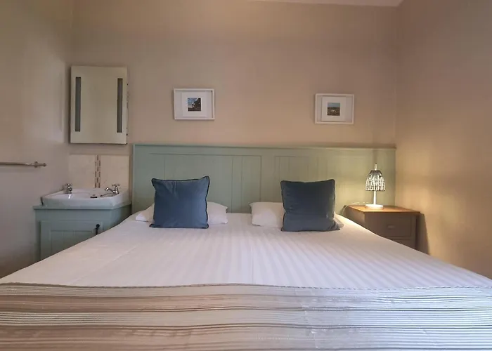 Tatil Evi Mcguire's Red Door Drumshanbo