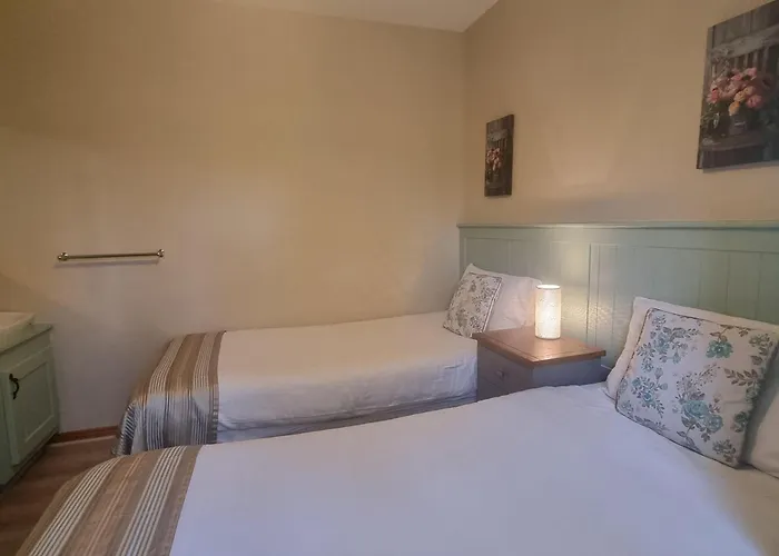 Mcguire's Red Door Ferienhaus Drumshanbo